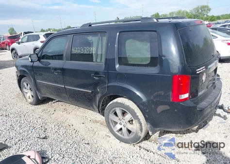 2013 Honda Pilot Touring z USA, uszkodzony, nr VIN 5FNYF3H93DB031630